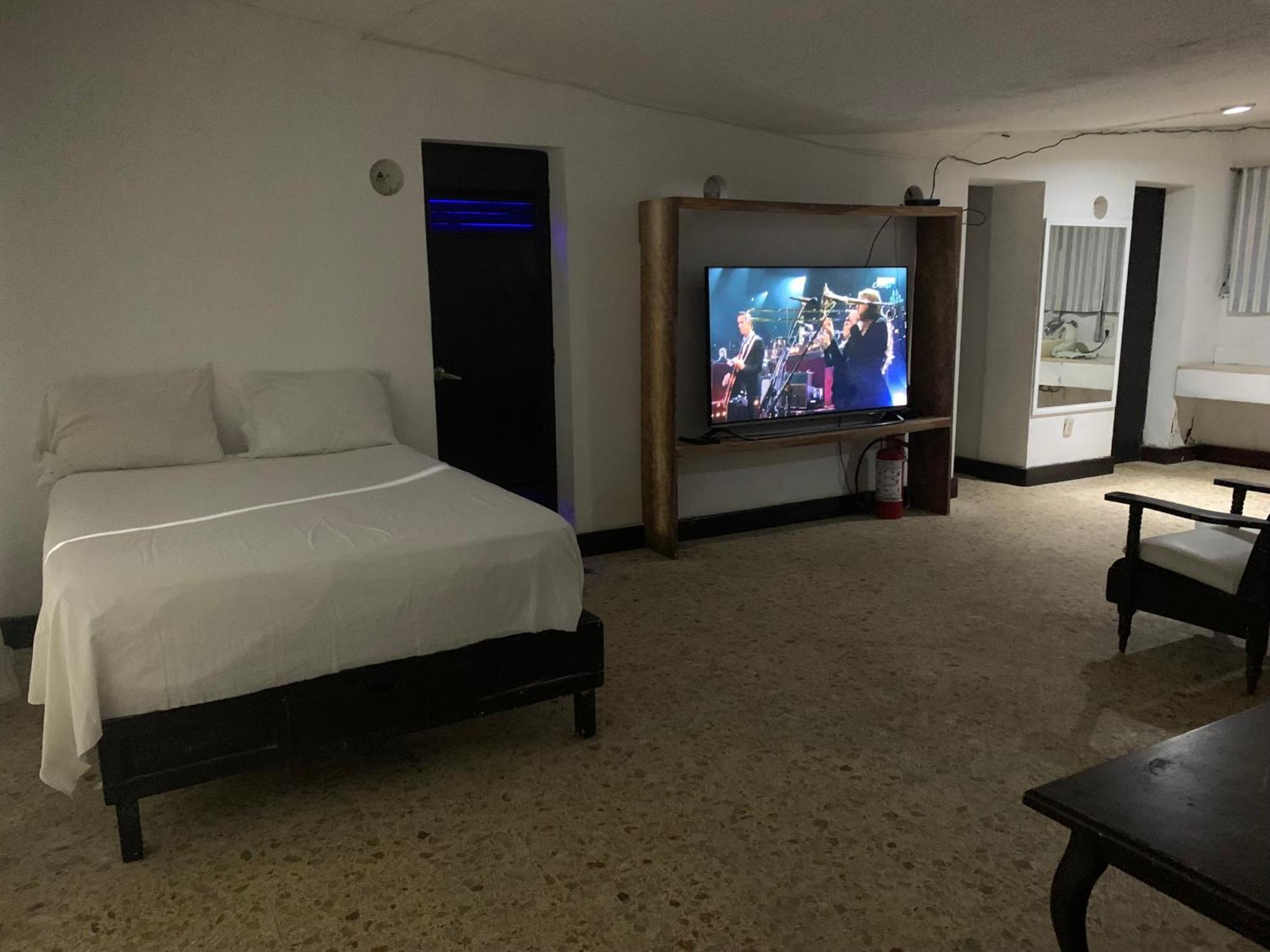 Donde Mira El Sol, Promo Primavera Hasta 50 Por Ciento (Adults Only) Acapulco Eksteriør billede